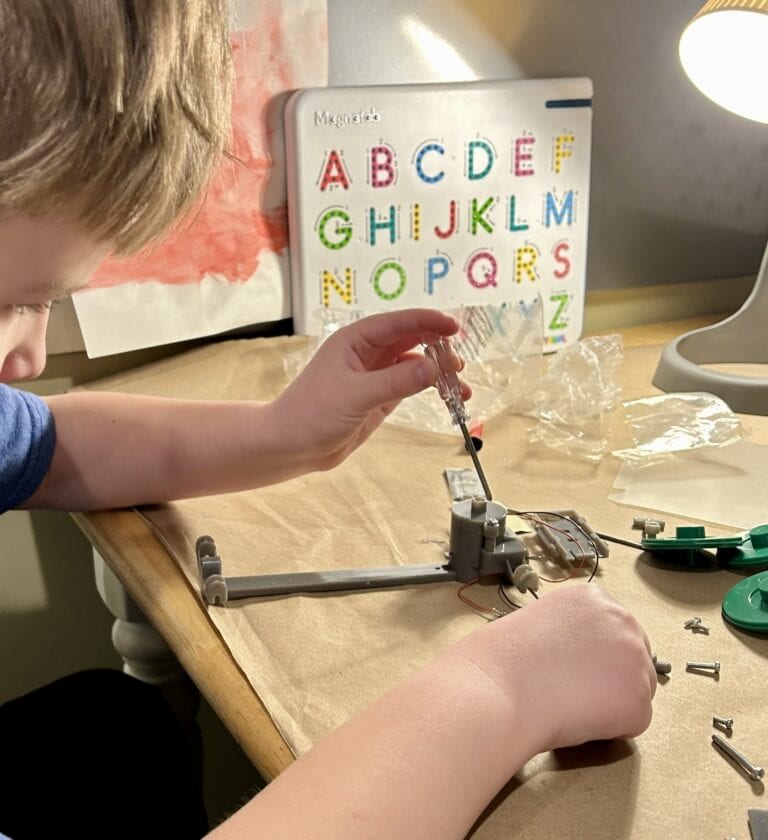Building solar car